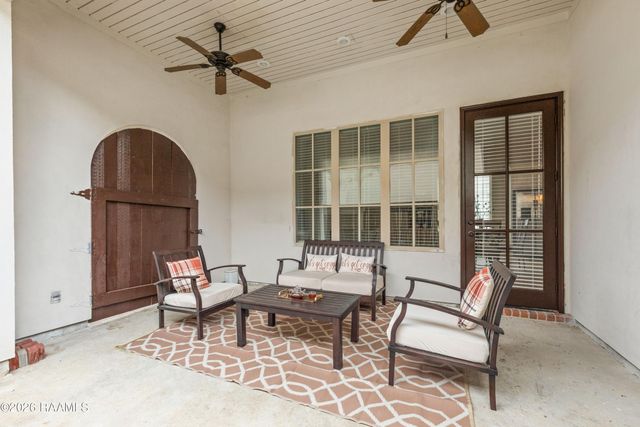 102 Rue Gambetta, Lafayette, LA 70507