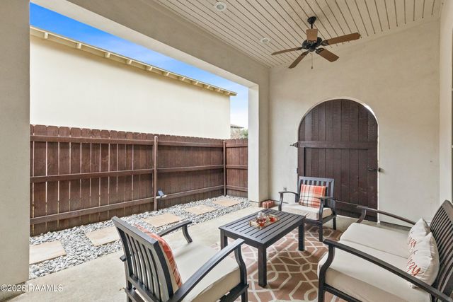 102 Rue Gambetta, Lafayette, LA 70507