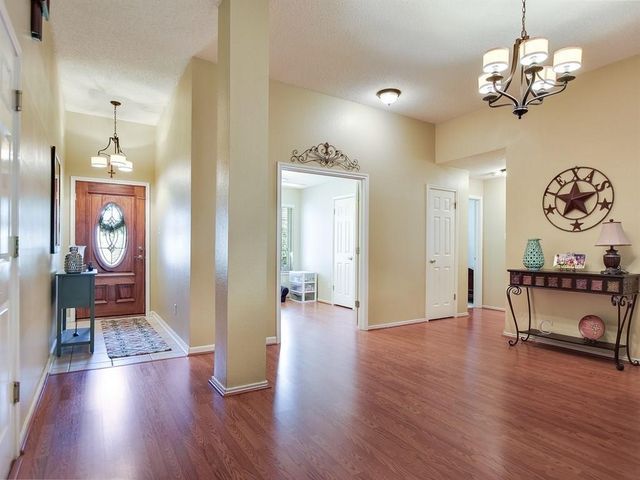 1016 Mohican ST, Round Rock, TX 78665