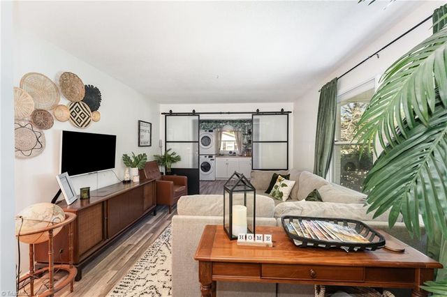 2606 Wexford Place, High Point, NC 27266