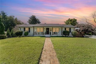 2606 Wexford Place, High Point, NC 27266