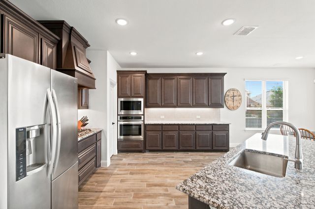1218 Misty Ridge Drive, Justin, TX 76247