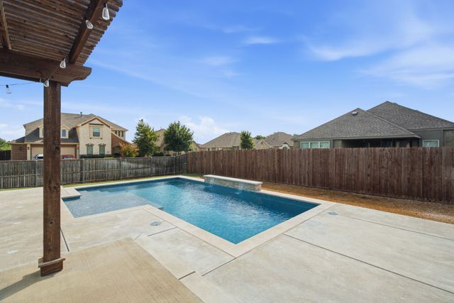 1218 Misty Ridge Drive, Justin, TX 76247