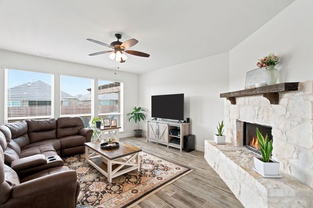 1218 Misty Ridge Drive, Justin, TX 76247
