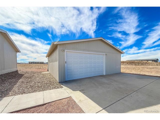 16412 Higgins Ave, Fort Lupton, CO 80621
