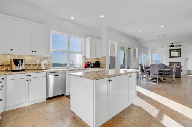 30809 Chateau Haut Briant, Bonsall, CA 92003