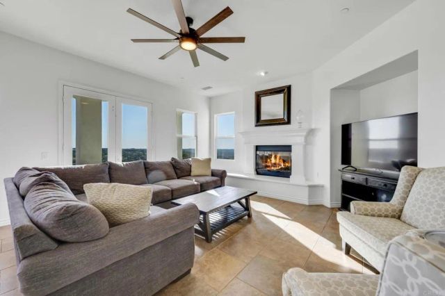 30809 Chateau Haut Briant, Bonsall, CA 92003