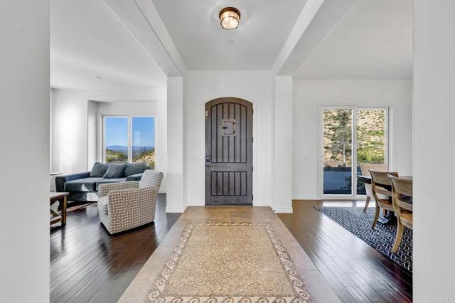 30809 Chateau Haut Briant, Bonsall, CA 92003