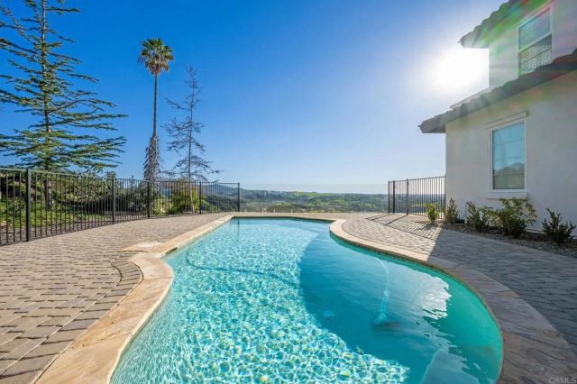 30809 Chateau Haut Briant, Bonsall, CA 92003