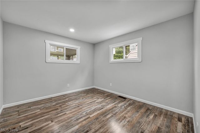 23928 Knickerbocker Road, Bay Village, OH 44140