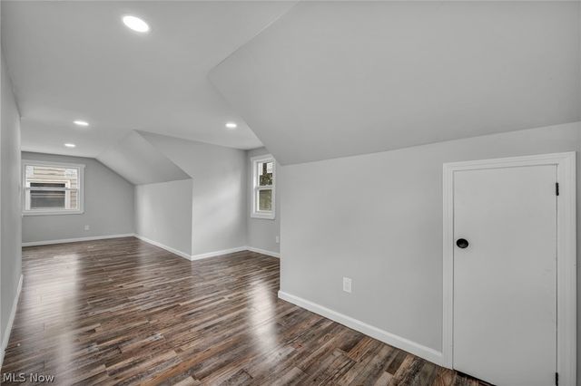 23928 Knickerbocker Road, Bay Village, OH 44140