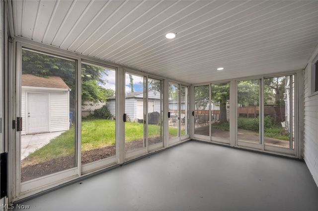 23928 Knickerbocker Road, Bay Village, OH 44140