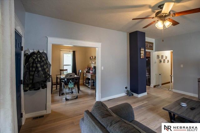 4934 Knox Street, Lincoln, NE 68504