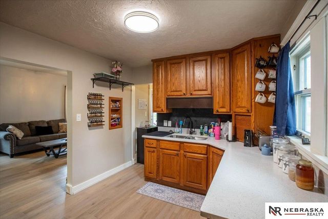 4934 Knox Street, Lincoln, NE 68504