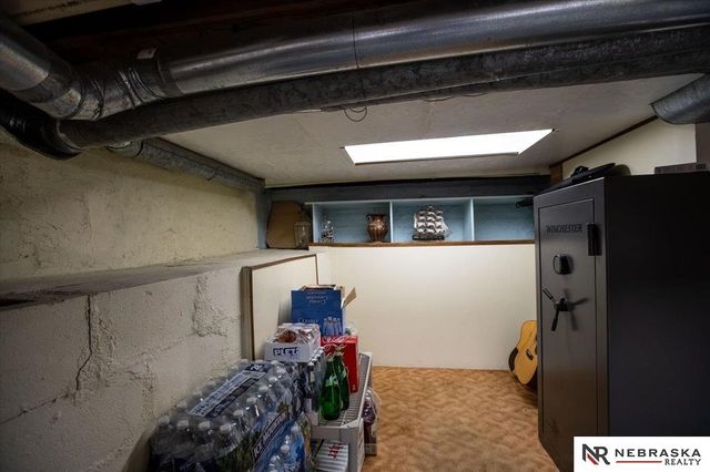 4934 Knox Street, Lincoln, NE 68504