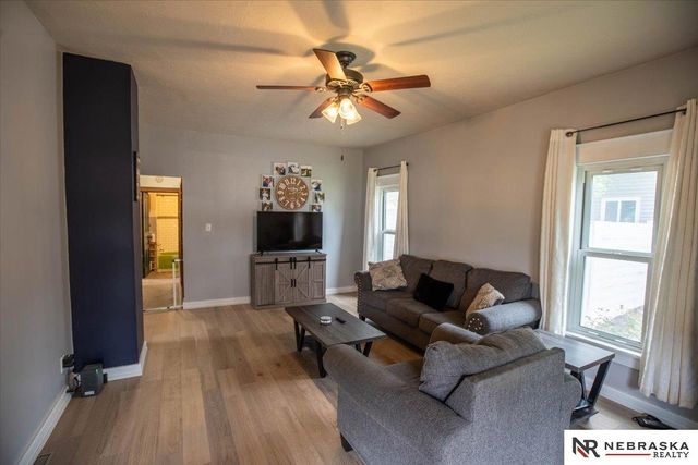 4934 Knox Street, Lincoln, NE 68504
