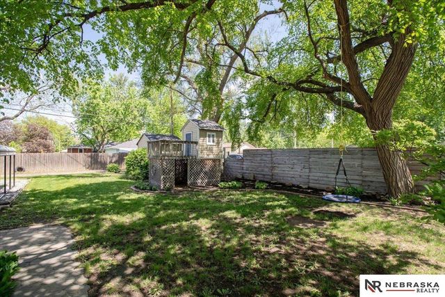 4934 Knox Street, Lincoln, NE 68504