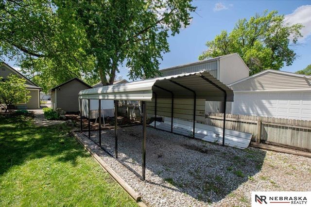 4934 Knox Street, Lincoln, NE 68504