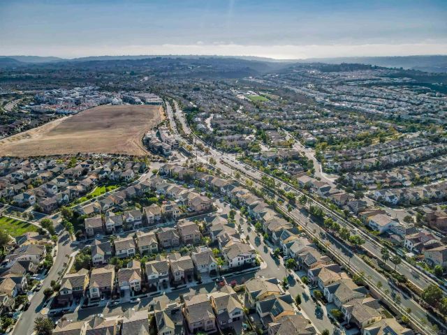 13516 Peach Tree Way, San Diego, CA 92130