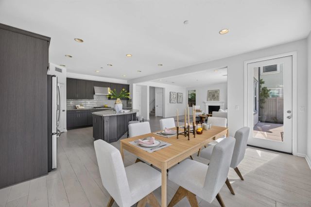 13516 Peach Tree Way, San Diego, CA 92130