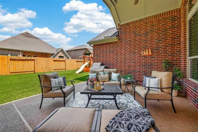 31411 Postwood Oaks Court, Spring, TX 77386