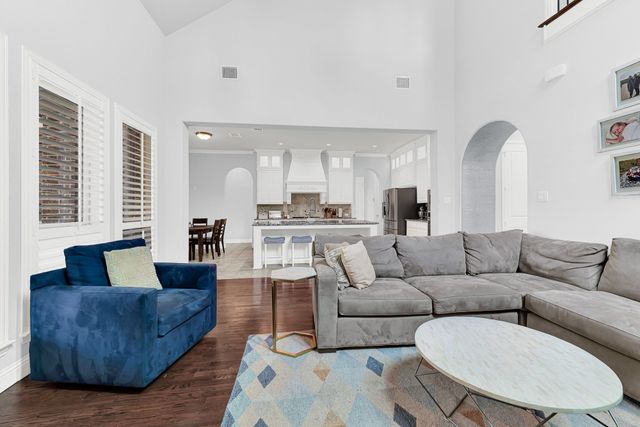 2248 Hidalgo Drive, Carrollton, TX 75010