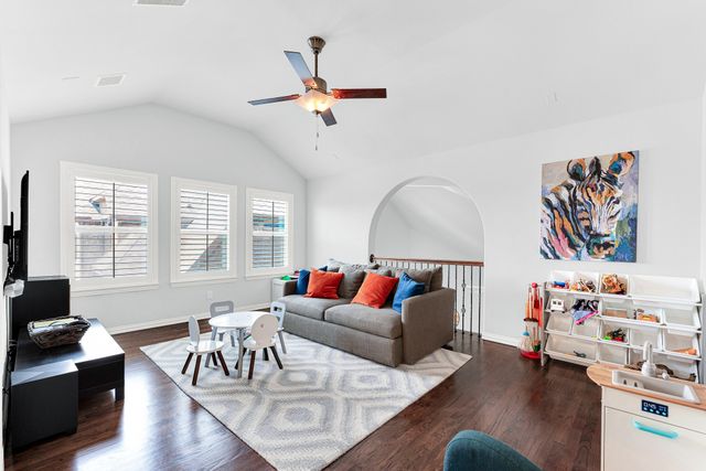 2248 Hidalgo Drive, Carrollton, TX 75010