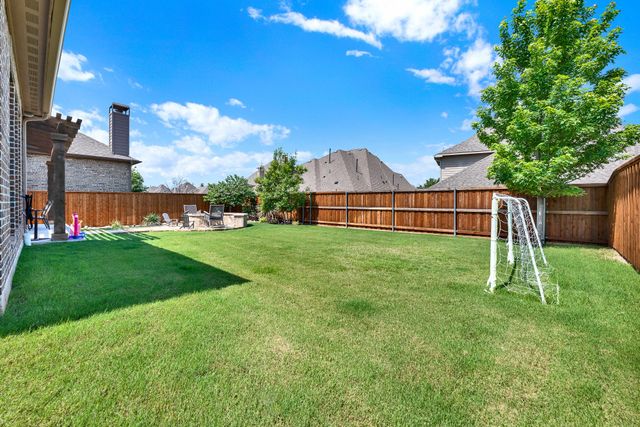 2248 Hidalgo Drive, Carrollton, TX 75010