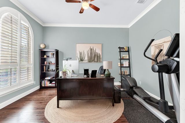 2248 Hidalgo Drive, Carrollton, TX 75010