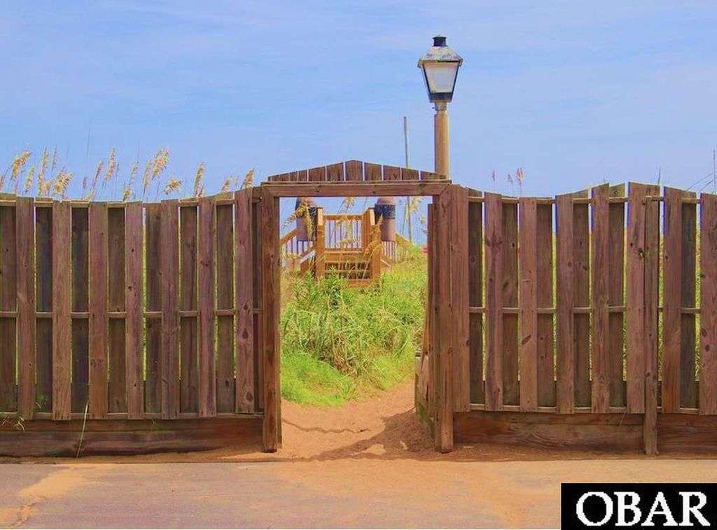 Image 29 of property listing at 3836 N Virginia Dare Trail Unit F2, Kitty Hawk, NC 27949