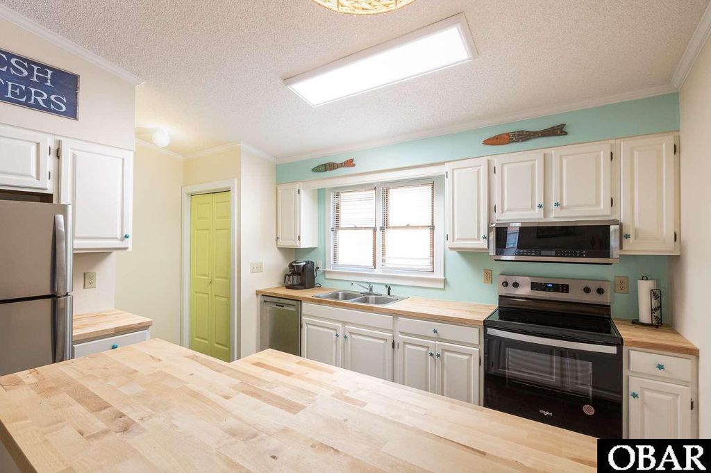 Image 8 of property listing at 3836 N Virginia Dare Trail Unit F2, Kitty Hawk, NC 27949