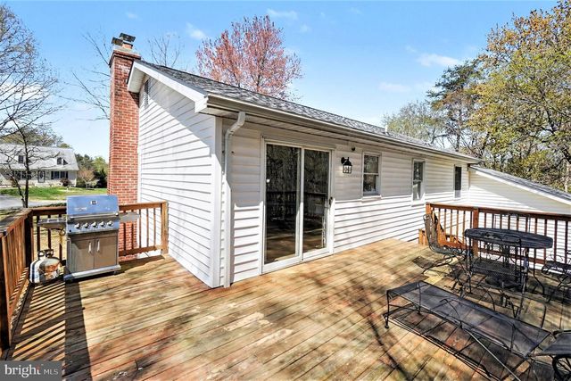 107 WHITE PINE CIR, Elkton, MD 21921