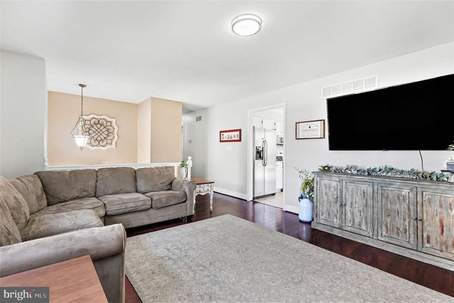 107 WHITE PINE CIR, Elkton, MD 21921