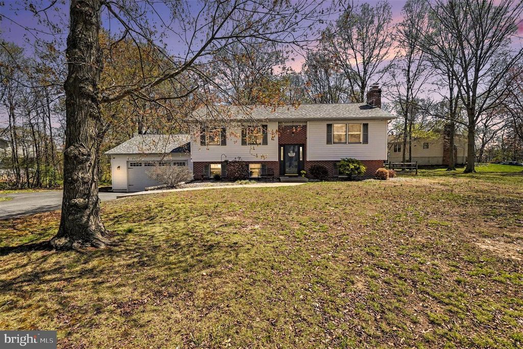 107 WHITE PINE CIR, Elkton, MD 21921