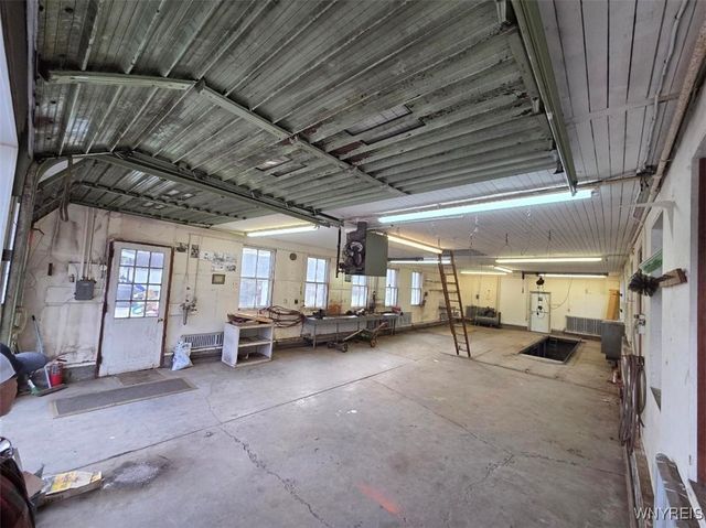 185 Center Street, Lockport City, NY 14094