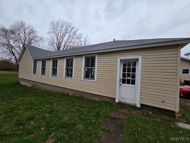 185 Center Street, Lockport City, NY 14094