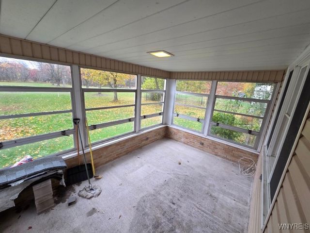 185 Center Street, Lockport City, NY 14094