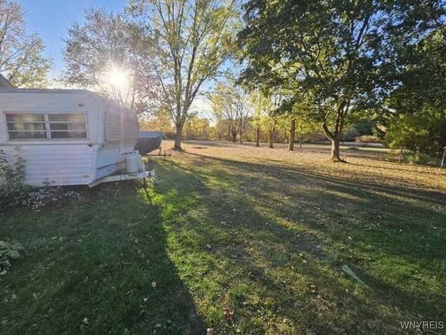 185 Center Street, Lockport City, NY 14094