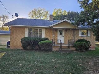 185 Center Street, Lockport City, NY 14094