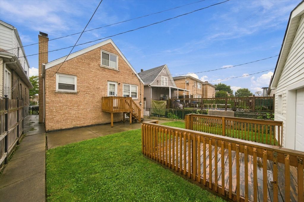 6221 S Tripp Avenue, Chicago, IL 60629 — photo 5