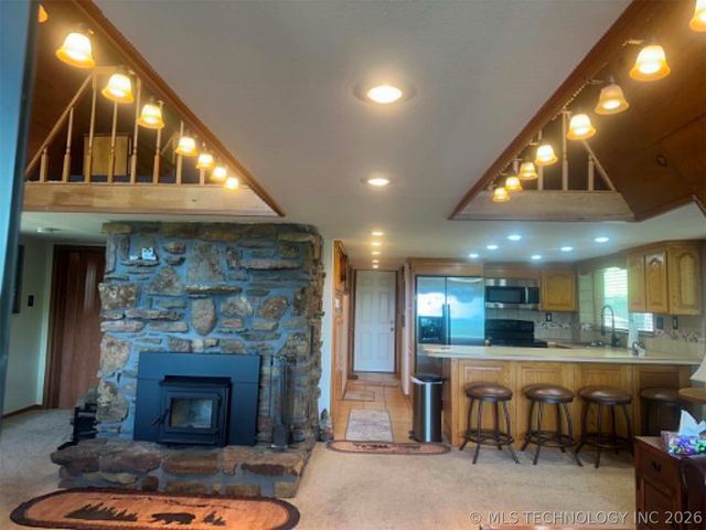 18243 W Running Springs Road, Park Hill, OK 74451