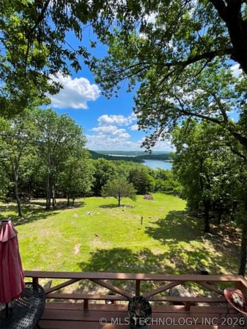 18243 W Running Springs Road, Park Hill, OK 74451