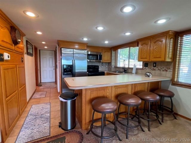 18243 W Running Springs Road, Park Hill, OK 74451