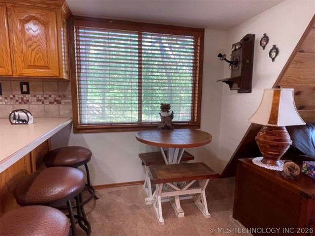 18243 W Running Springs Road, Park Hill, OK 74451
