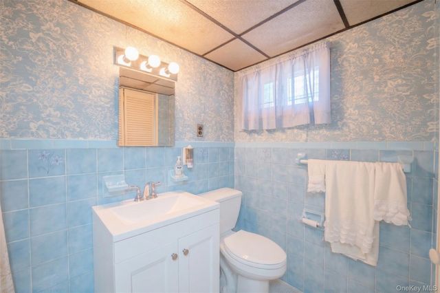 49-58 Utopia Parkway, Fresh Meadows, NY 11365