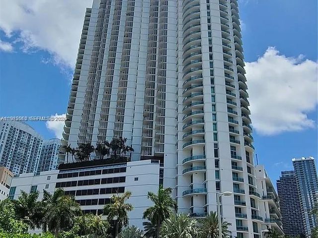 350 S Miami Ave 2109, Miami, FL 33130