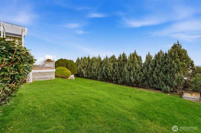 2623 S Kellog Street, Kennewick, WA 99338