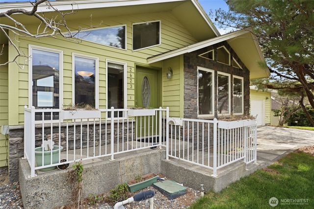 2623 S Kellog Street, Kennewick, WA 99338