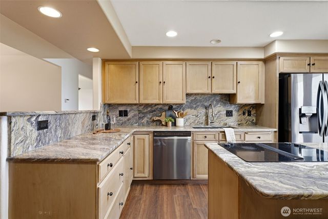 2623 S Kellog Street, Kennewick, WA 99338