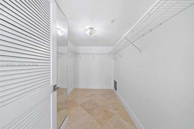 2951 S Bayshore Dr PH-3, Miami, FL 33133